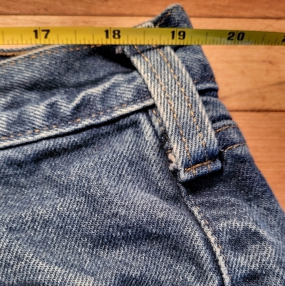 Carhartt Heavy-duty Medium Wash Jeans - Picture 7 of 10